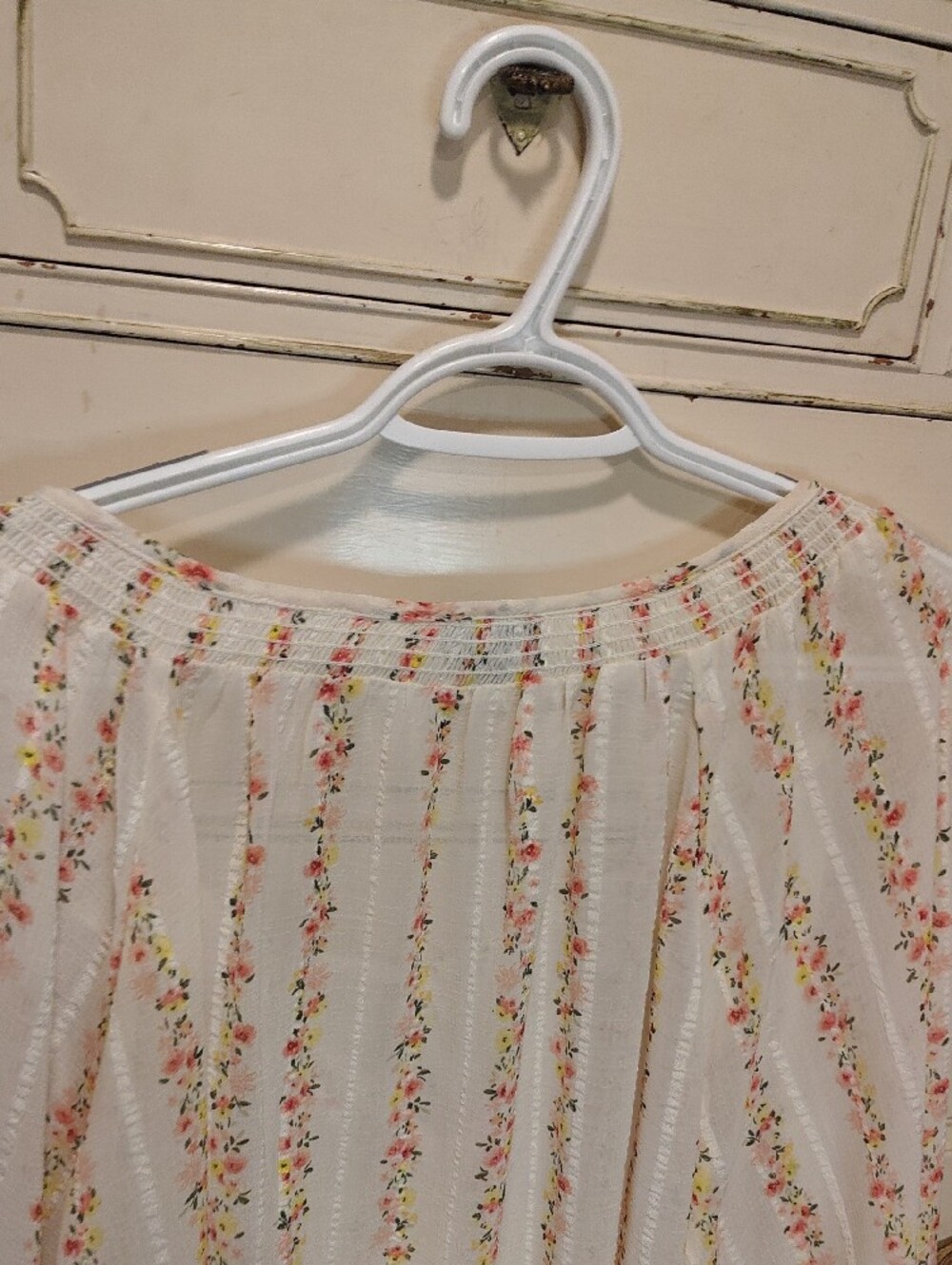 torrid White Floral Stripe Peasant Tunic - Picture 8 of 9